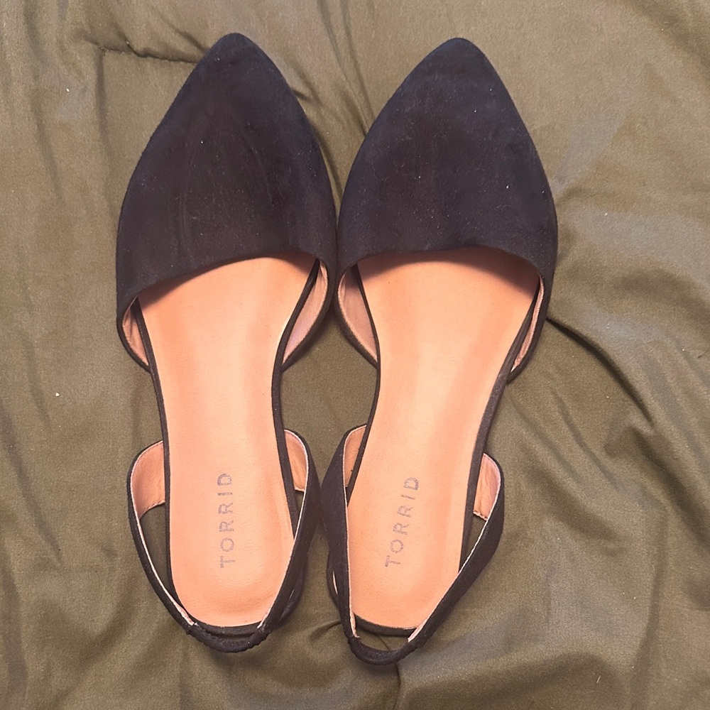 Torrid Black Pointed Flats